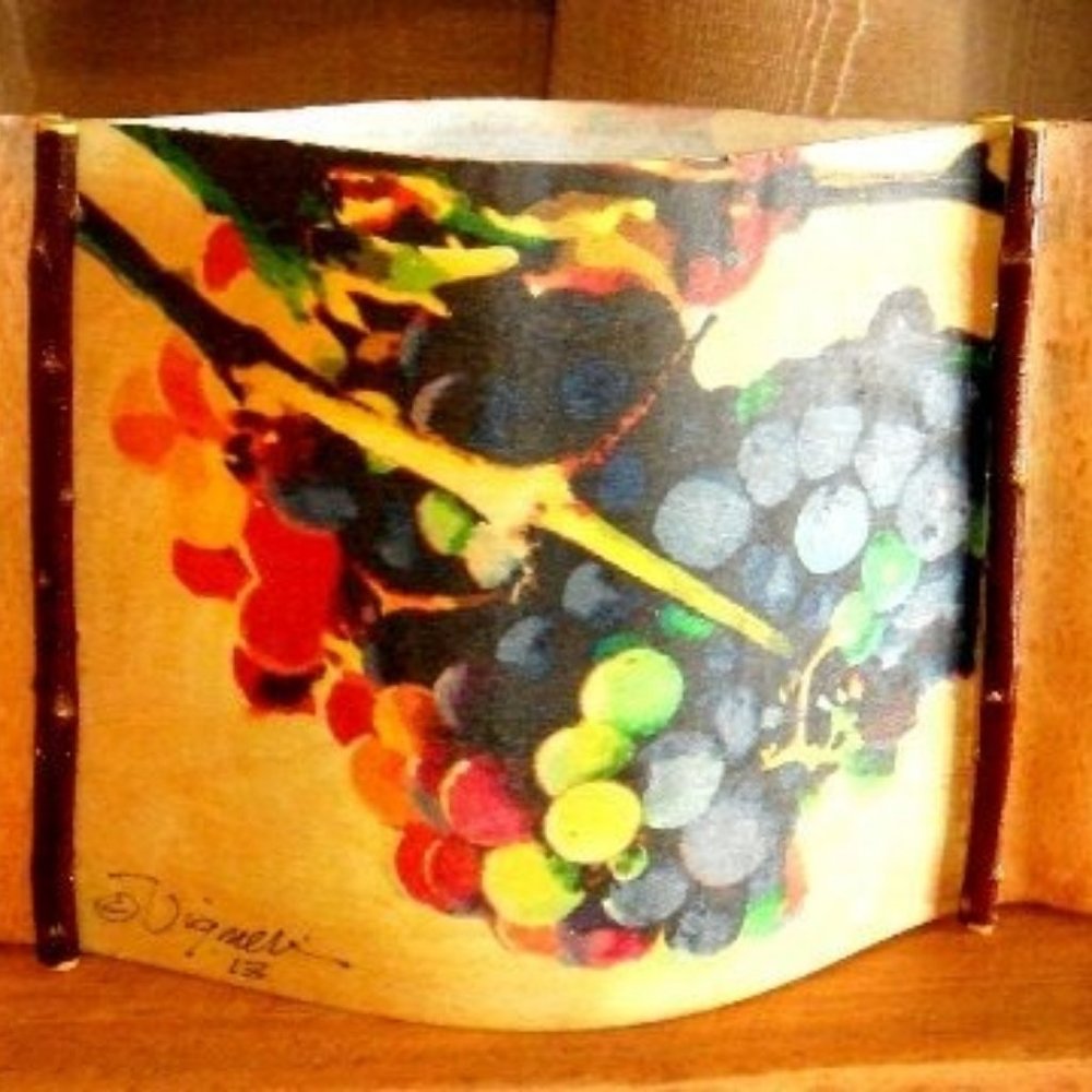 Vigneri Candle Opera - '' Rainbow Grapes''